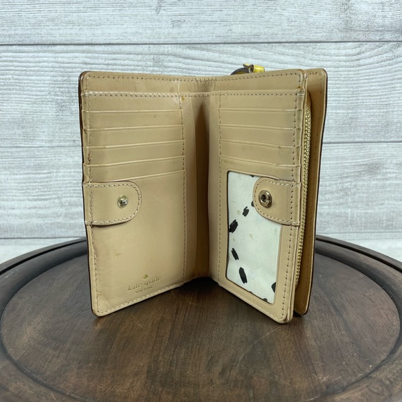 Kate Spade Slim Bifold Wallet - Picture 4 of 9